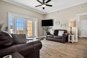 Stunning 3 Bedroom Condo in Orlando Oasis6604