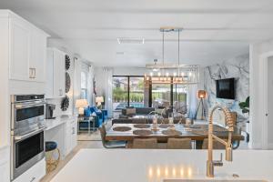 Orlandos Gem: 6 Bedroom Villa6605