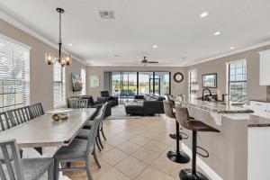 Orlando Oasis: 5 Bedroom Villa6625