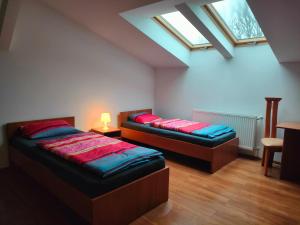 Pokoje Gościnne pod Dębem