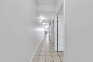 Pelican Isle #604 Penthouse Paradise