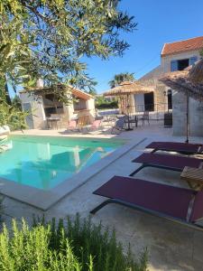 CalypSo Luxury Mas Madeleine