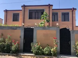 Family home AYT - Avan