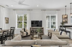 Available for Season! Seagrove Harbor 30A - Private Pool