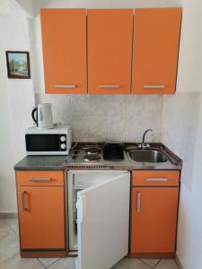 Apartment in Lopar with Terrace, Air condition, WIFI 4620-5 