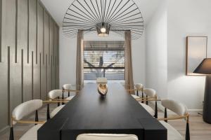 Entertainers Retreat Pickleball Bocce Pool Spa Putt Grn