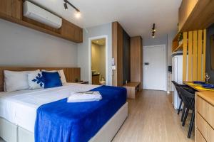 MY1502 · MY1502 | Shopping Frei Caneca, perto de tudo.