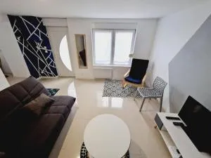 Maison toute équipée avec jardin - Quérénaing