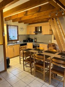 Maisons de vacances Les gites la Bresse 18 personnes : photos des chambres