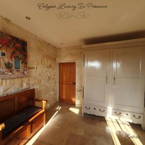 CalypSo Luxury Mas Madeleine