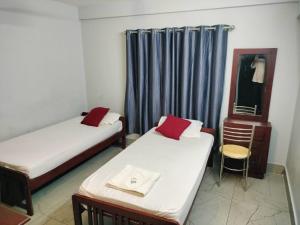 Everest lodge