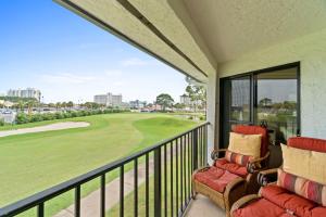 Edgewater Golf Villa 1210