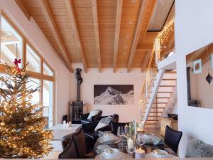 Apartment Penthouse Victorias Home im Haus Judith by Interhome