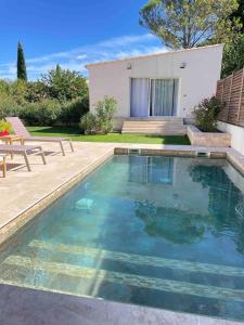 Appartements Duplex independant avec clim et parking : photos des chambres