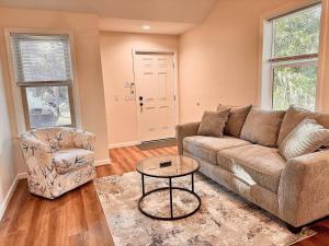 Romantic Port Royal Retreat. Pets Yes