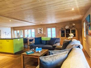 Apartment Chalet Engelshüs by Interhome