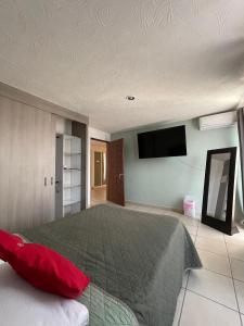 2 VENATOR House Boutique