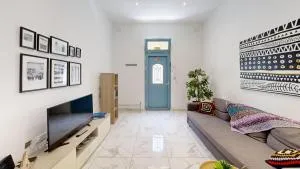 Cosy Seaside Apartment Steps Away From The Sea - 埃尔哥茨拉