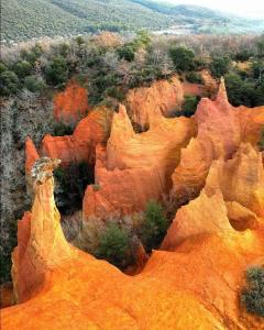 GITE AUX 4 SAISONS DU COLORADO PROVENÇAL - 3 ÉTOILES - Rustrel