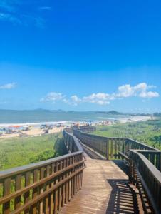 Paraiso beira-mar, apartamento pé na areia