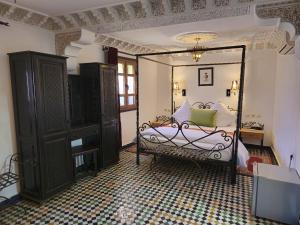 Riad Fes Bab Rcif Suite &Spa