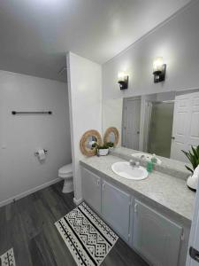 Sunland Estates Cabin near the Gorge Amphitheater!