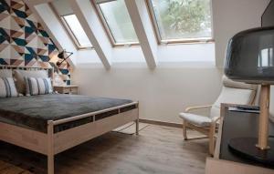 Gorgeous Home In Kowalewo With Wifi