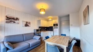 Résidence Les Pleiades - Appartement rénové · Centre station · Balcon · Parking couvert MAE-8234