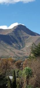 Periwinkle, Grove ,Acorn & Sage Cottages