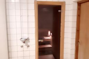 Charming studio in Helsinki 42 m² with pool view