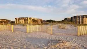 Seawatch at Island Club - Grasslawn Beach