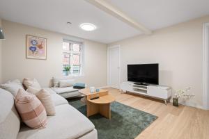 Marken Townhouse NEW 2025