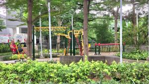 BassuraCity Apartment near Hi-Speed Train Station -Min Stay 3 nights-