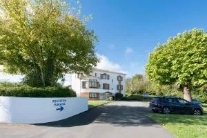 Sure Hotel by Best Western Saintes - Pessines