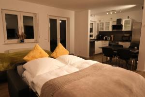 Apartment 4