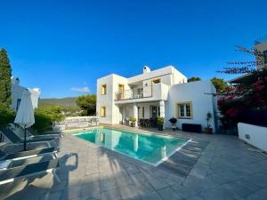 Villa with Pool, 5min to beach Casa Mimosa