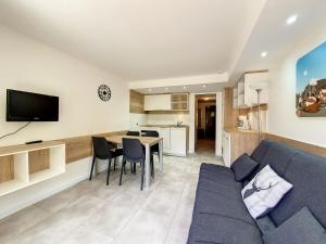 Studio 29m², Terrasse Sud, 4 pers, Garage, Wifi - FR-1-818-62