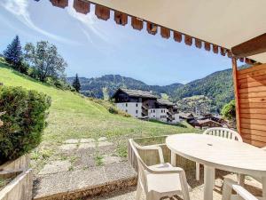 Studio 29m², Terrasse Sud, 4 pers, Garage, Wifi - FR-1-818-62