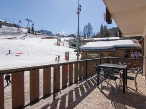 Appartements Studio 4 pers a La Clusaz avec Wifi et animaux acceptes - FR-1-818-83 : photos des chambres