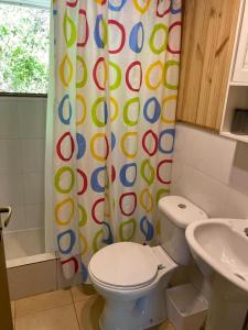 Cabaña Grande - Acceso directo a playa lago Caburgua y cancha de tenis - direct access Beach in Caburgua Lake and tenis court