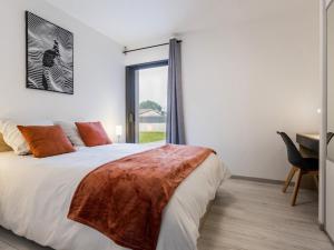 Gîte spacieux avec jardin, spa, babyfoot et parking privé - FR-1-306-1292