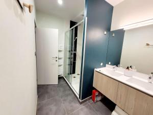 Villas Villa moderne 3 chambres avec jardin, WiFi et parking, proche plage - FR-1-675-44 : photos des chambres