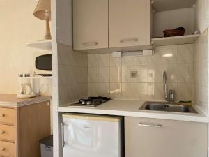 Appartement 2 pièces avec terrasse et piscine à Balaruc-les-Bains - FR-1-553-286