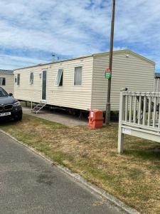 Collett 3 Bed standard caravan