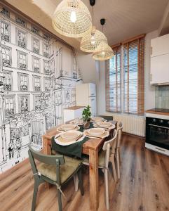 Appartements Charmant refuge avec vue sur la ville, Central : photos des chambres