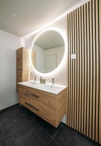 Appartements Charmant refuge avec vue sur la ville, Central : photos des chambres
