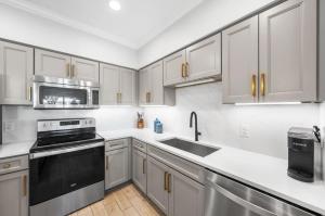 Available for Season. Gone Coastal at Seacrest