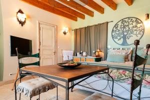 Maisons d'hotes Chateau Talaud : photos des chambres