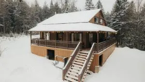 Chalet Ruby Rouge - Entrelacs