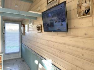 Maisons de vacances Maison renovee proche mer avec piscine chauffee, tennis, WiFi, parking prive - Bretignolles-sur-Mer - FR-1-224A-72 : photos des chambres